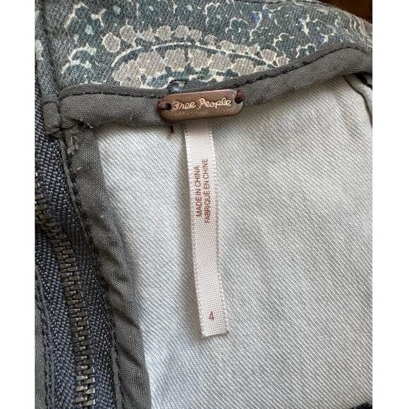 Free People Modern Femme Blue/Green Boho Paisley Print Mini Skirt, Size 4, EUC - Picture 3 of 4